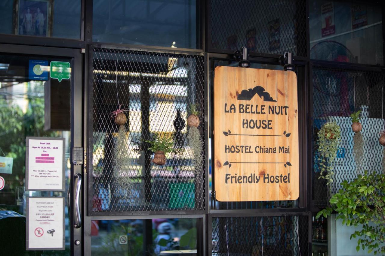 La Belle Nuit House Hostel Chiang Mai Bagian luar foto