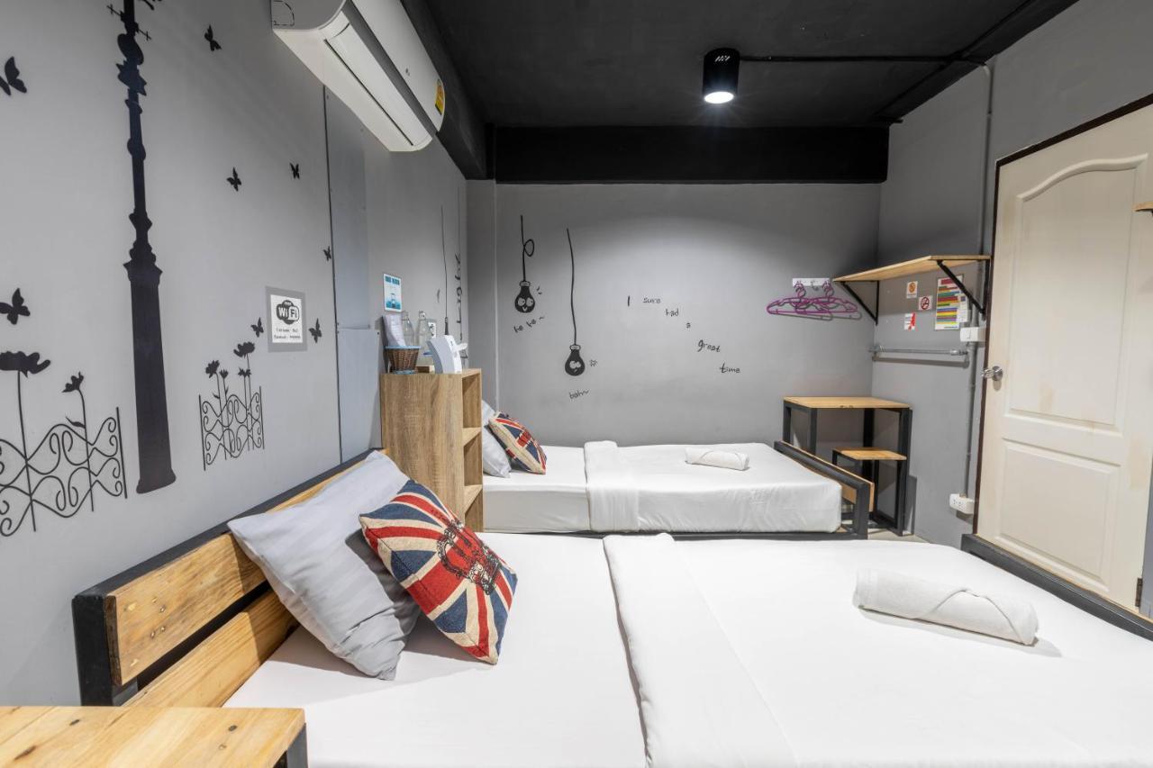 La Belle Nuit House Hostel Chiang Mai Bagian luar foto